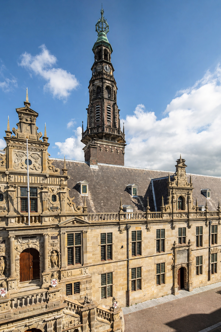 Stadhuis Leiden TAK architecten rijksmonument restauratie renovatie bestuursgebouw gemeente leiden